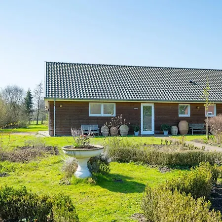 Bij Orienshuis Bed & Breakfast