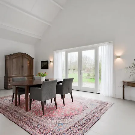Bij Orienshuis 3*